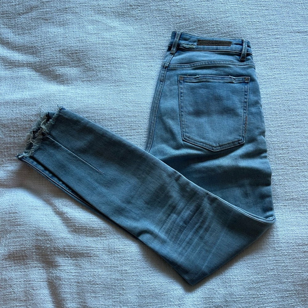 Neuw - light blue jeans - size 27